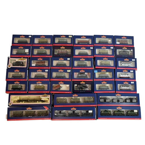 415 - Quantity of boxed Bachmann 00 gauge toy Model Railway wagons. All LMS colours. ( approx 36) 