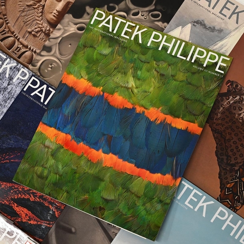 527 - A collection of 25 Patek Philippe watch magazines