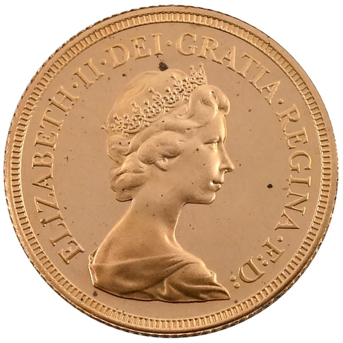 83 - A 1979 full gold sovereign  