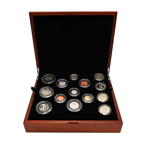 93 - 2022 premium proof Royal Mint 13-coin UK annual set in an attractive wooden box with the original CO... 