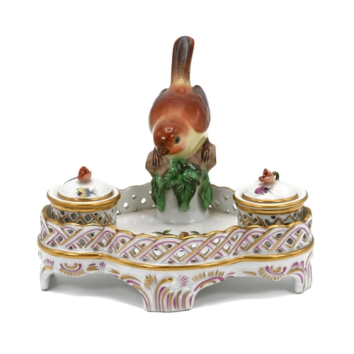 117 - Herend Rothschild Birds patterned Lady's inkwell set with a central figure of a wren. (S)