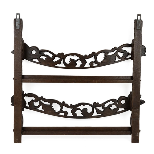 405 - 19th century Flemish carved oak plate rack. Carved and fretwork decoration, each curved front plate ... 