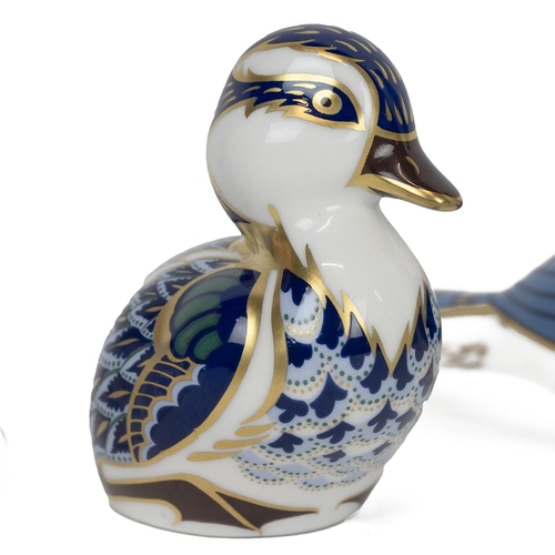 79 - Porcelain figurines to include: Royal Crown Derby paperweights - Duckling (Gold Stopper) and Blue Ja... 