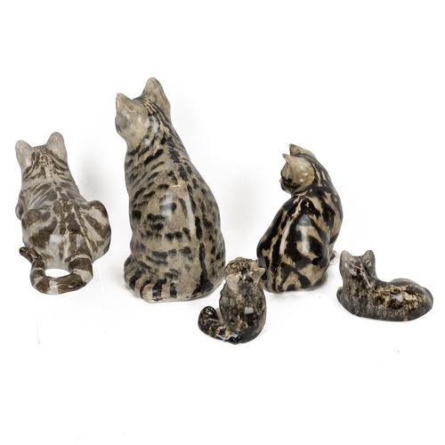 81 - Winstanley Cats - five ceramic figurines of cats by Winstanley including: seated tabby number 6 (hei... 