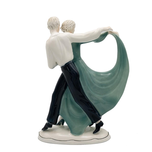 83 - Katzhutte Hertwig & Co porcelain (Thuringia, Germany) - Dancing Couple, circa 1920 to 1930. Art Deco... 