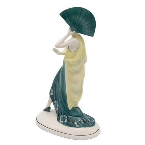 86 - Katzhutte Hertwig & Co porcelain (Thuringia, Germany) - Dancing lady with fan, circa 1920 to 1930. A... 