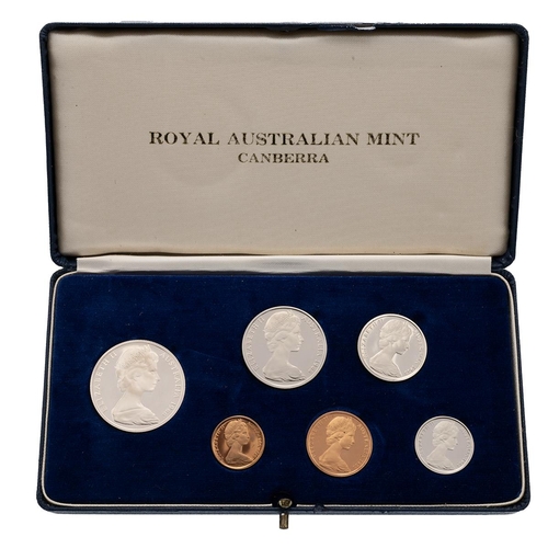 334 - 1966 Royal Australian Mint six coin decimal proof set in the original blue presentation box. Include... 