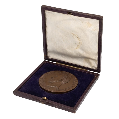 416 - 1874 London International Exhibition bronze medal in contemporary box (Eimer 1633, BHM 2992). Obvers... 