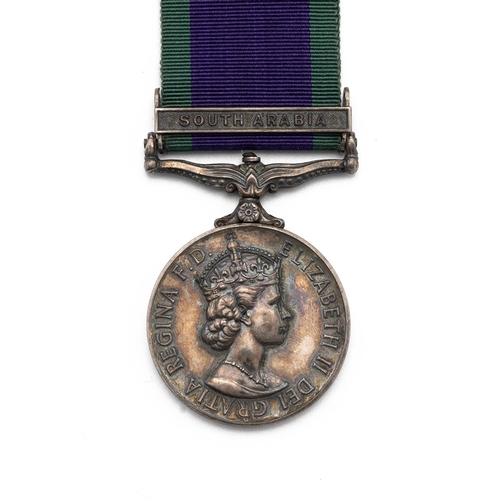 813 - ERII General Service Medal 1918-1962 with clasp 'South Arabia' of 23963535 Guardsman J. Wilkes of th... 