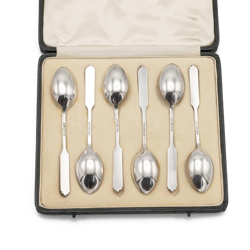 107 - Liberty & Co boxed set of silver teaspoons hallmarked for Birmingham 1935 - Jubilee Head mark, 80.8g... 