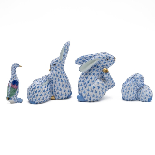 113 - Herend VHB (Vieux Herend Blue) figurines to include model numbers: 15387 - Scratching Bunny; 5226 - ... 