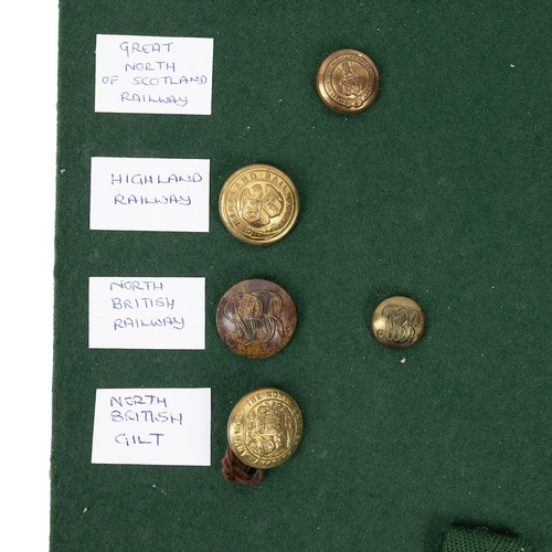 286 - Group of Scottish line railway buttons. Caledonian, Dundee & Arbroath, Glasgow Barrhead & Kilmarnock... 