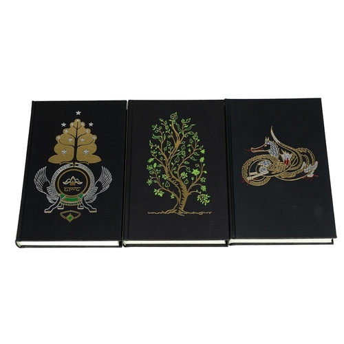 349 - J.R.R.Tolkien interest - three De Luxe Edition books to include: The Hobbit (De Luxe First Edition, ... 