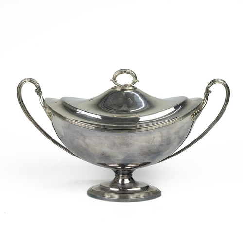 379 - Silver Plated Soup Tureen with lid by The Goldsmiths and SIilversmiths Company Ltd. (2) 