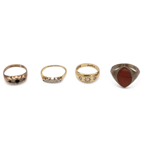 239 - Various gold jewellery to include two 18ct gold gem set rings, 5.05g, along with two 9ct gold rings ... 