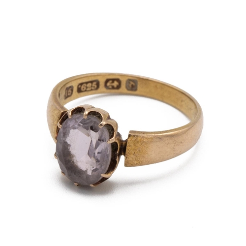 25 - Victorian 15ct gold single stone ring, Birmingham 1878, finger size L 1/2, 3.2g gross, cased.