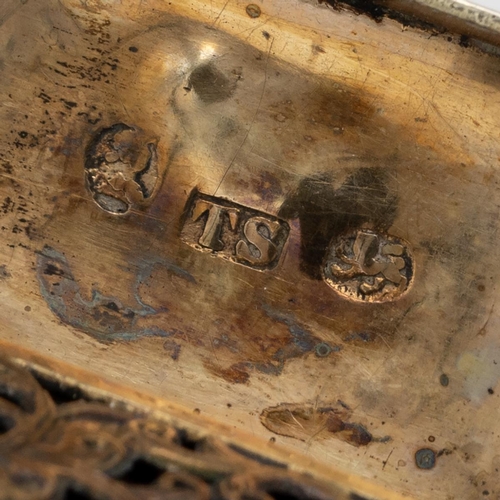 274 - William IV, silver vinaigrette, the hinged top engraved with flowers and plants and vacant cartouche... 