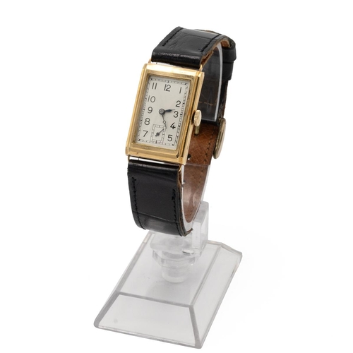 321 - Arcadia Art Deco 18ct yellow gold wristwatch c1940. 15 jewels, manual wind, 20mm x 30mm 18ct gold ca... 