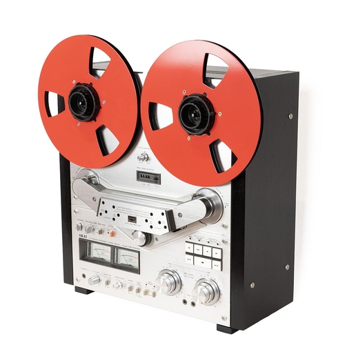 267 - Audio interest. Vintage Akai GX-635D reel to reel 4-track stereo tape deck. 3 motor direct capstan d... 