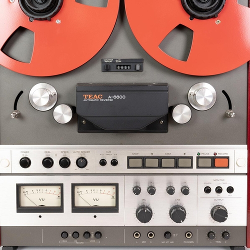 270 - Audio Interest. Vintage TEAC a6600 reel to reel stereo tape deck. Automatic reverse, serial 9840, 10... 