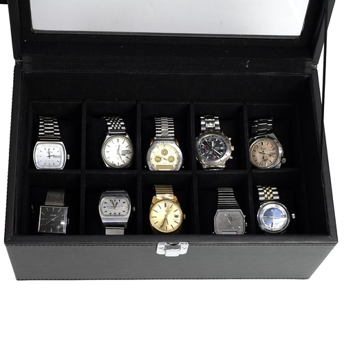 62 - Collection of 21 vintage gentleman's wristwatches in case.  All stainless steel or gilt plated cases... 