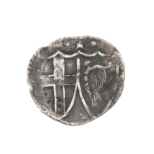 111 - Commonwealth (1649-1660) silver Penny (S 3222, North 2729). Obverse: English shield within a wreath ... 