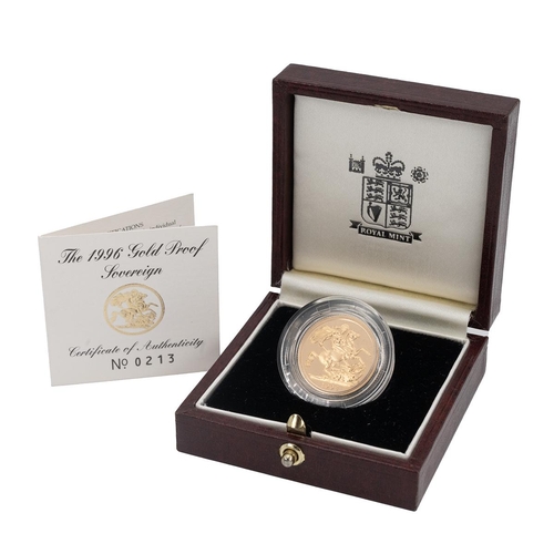 394 - 1996 Elizabeth II gold proof Sovereign in the original presentation case. Obverse: right-facing port... 