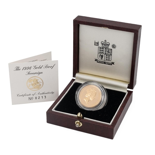 394 - 1996 Elizabeth II gold proof Sovereign in the original presentation case. Obverse: right-facing port... 