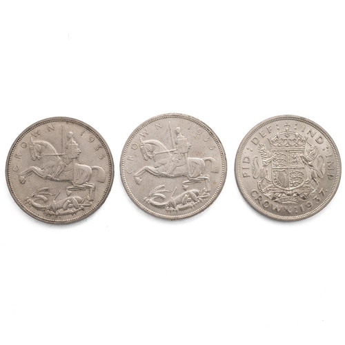 66 - Three (3) George V silver Crowns, including 1935 (x2) and 1937. Grades: Vf - Very Fine.