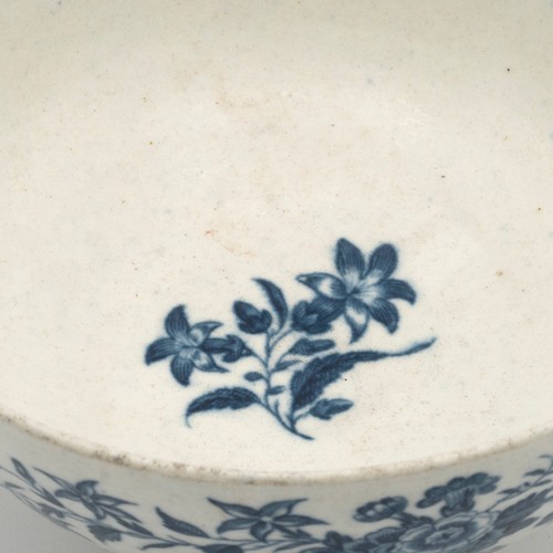 173 - Worcester - First Period circa 1760, blue and white bowl hand painted decoration in the three flower... 