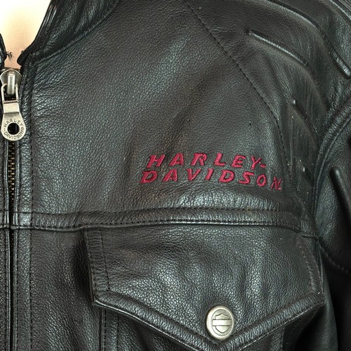 305 - Harley davidson leather bikers jacket Logo in red size M