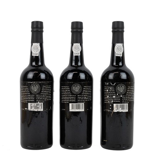 358 - 3 x Fonsecca vintage port 1992 each in owc and each 75cl 20.5% alc/vol. Fill levels high, light scuf... 