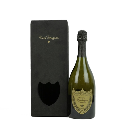 394 - Dom Perignon 2002 vintage champagne 75cl 12.5% alc/vol in foam presentation box. Fill high, label go... 