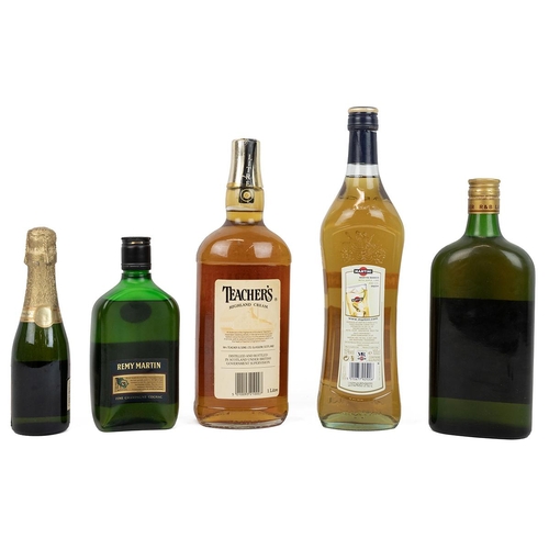 399 - Teacher's Highland Cream 100cl 43% alc/vol, R&B Lanxner Cognac 70cl 40% alc/vol, Martini Bianco ... 