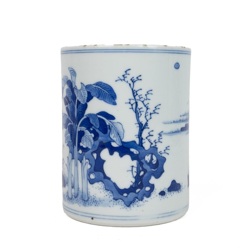 63 - A CHINESE BLUE AND WHITE BRUSH POT, 20TH CENTURYDecorated with a scholar reading in a garden and his... 