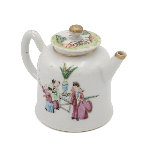 30 - A CHINESE FAMILLE ROSE TEAPOT, 19TH CENTURY Decorated with figures of a loving family in daily life,... 