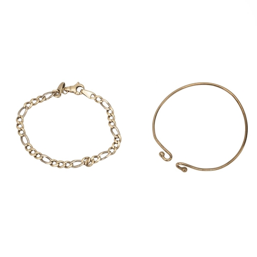 114 - Yellow metal jewellery hallmarked 375 9ct, to include a tri-coloured gold necklace, 9ct bangle, a bo... 