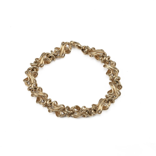 142 - 9ct hallmarked gold contemporary twist bracelet, 24.3g.