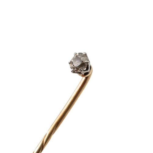 183 - 15ct gold solitaire diamond approx 0.10ct stick pin weight 1.3g.