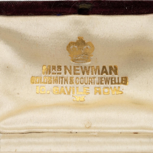 240 - Early 20th century Mrs Newman bar brooch box, the interior marked “Mrs Newman, Goldsmith and Court J... 