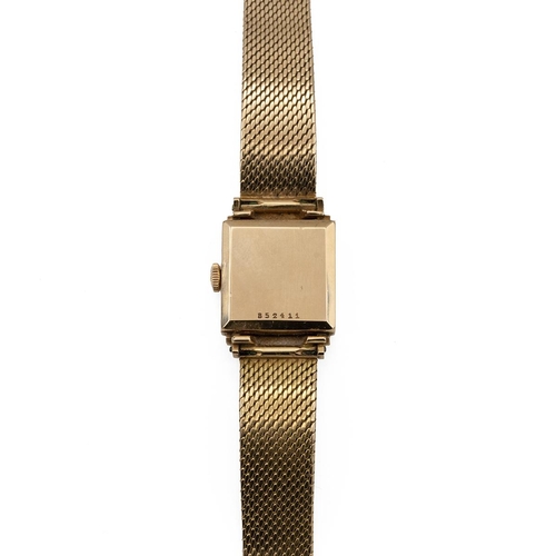 278 - 18ct gold vintage ladies wrist watch with 18ct hallmarked gold strap with square face with 10 minute... 