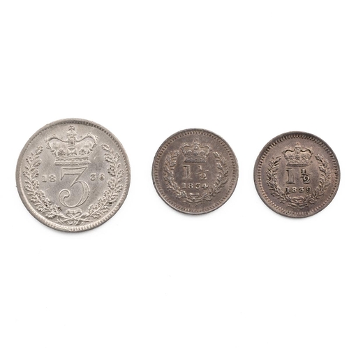 71 - Three (3) small early 19th-century silver coins, including large head 1836 William IV Threepence (S ... 