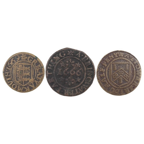 211 - Three (3) 17th-century tokens, including 1669 Great Yarmouth, Norfolk Farthing (BW 286); 1666 Bridge... 