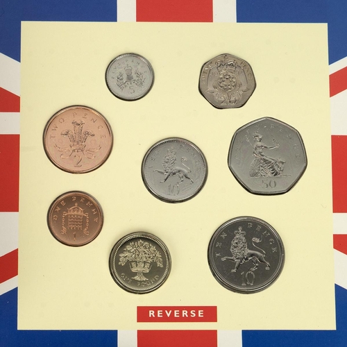 80 - Collection of brilliant uncirculated (BU) UK coins and sets, including annual sets, £2 coins and £5 ... 