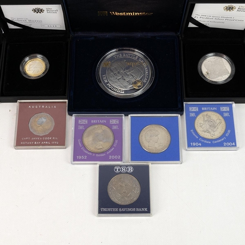 111 - Royal Mint Silver Proof Coins cased and an assortment of cased collectors coins including 'History o... 