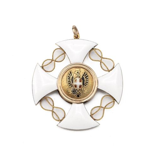 122 - Italy Order of Crown medal, 18ct gold and enamel, Officer class, Victor Emanuel III, diameter 5cm.