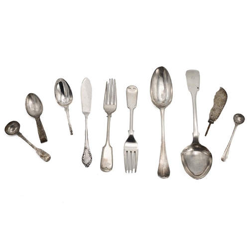 236 - Collection of miscellaneous silver cutlery, including an 18th century shell back example, 285 grams.