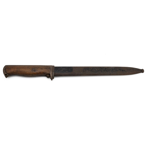 340 - WWII military Enfield bayonet, stamped 108224 to the scabbard and grip.