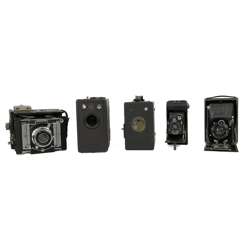 457 - Group of vintage plate cameras- Voightlander Press camera with Ross Synchro-compur-P lens; Midg No.1... 