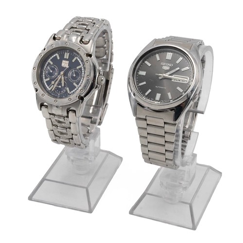 21 - Gents Seiko 5 Automatic wristwatch, 21 jewel, 38mm stainless steel case and bracelet, illuminated ba... 